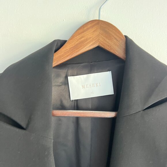 Caviar Suiting Coat - Black - Picture 3 of 3
